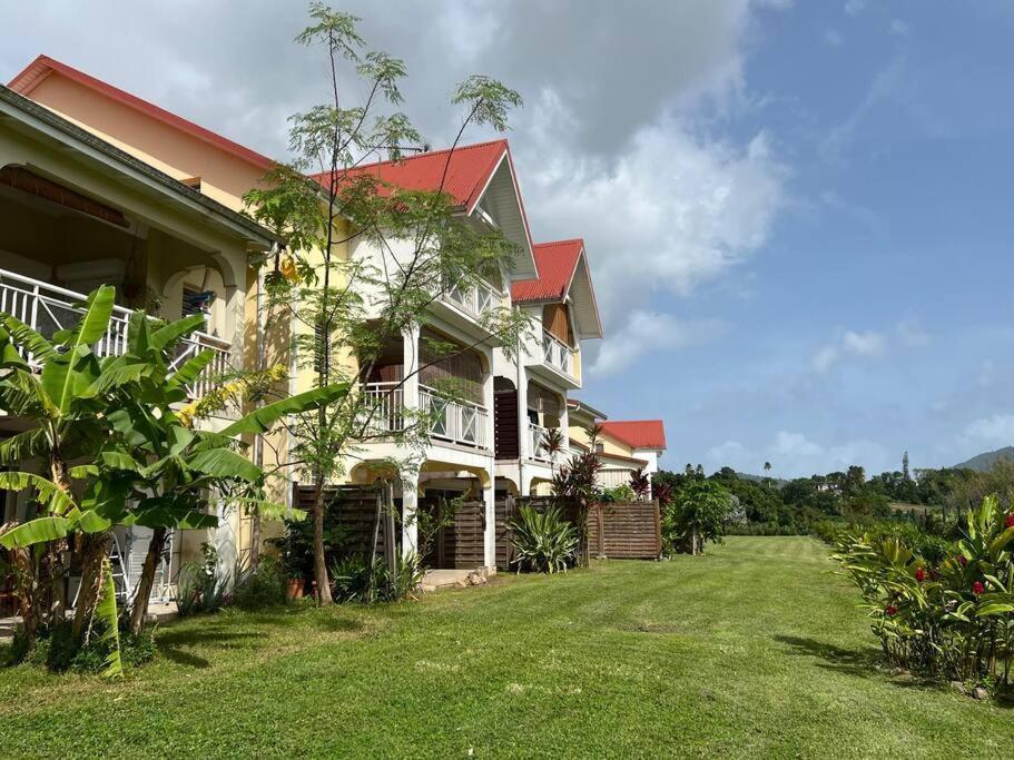 Kanoa Lodge Piscine Et Vue Mer Saint-Claude Exterior foto